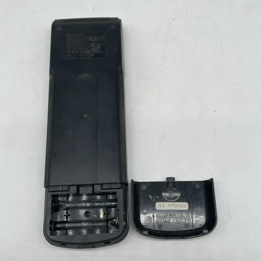 Genuine Sony RM-Y173 TV Remote Control OEM Tested Working Battery Cover Included